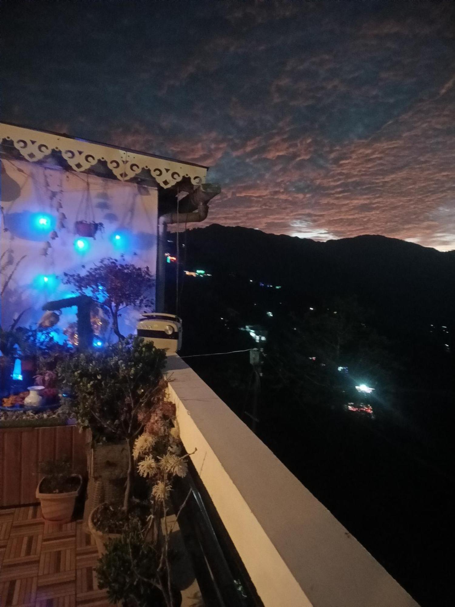 The Sunset Nest Offbeat Homestay ดาร์จีลิง ภายนอก รูปภาพ