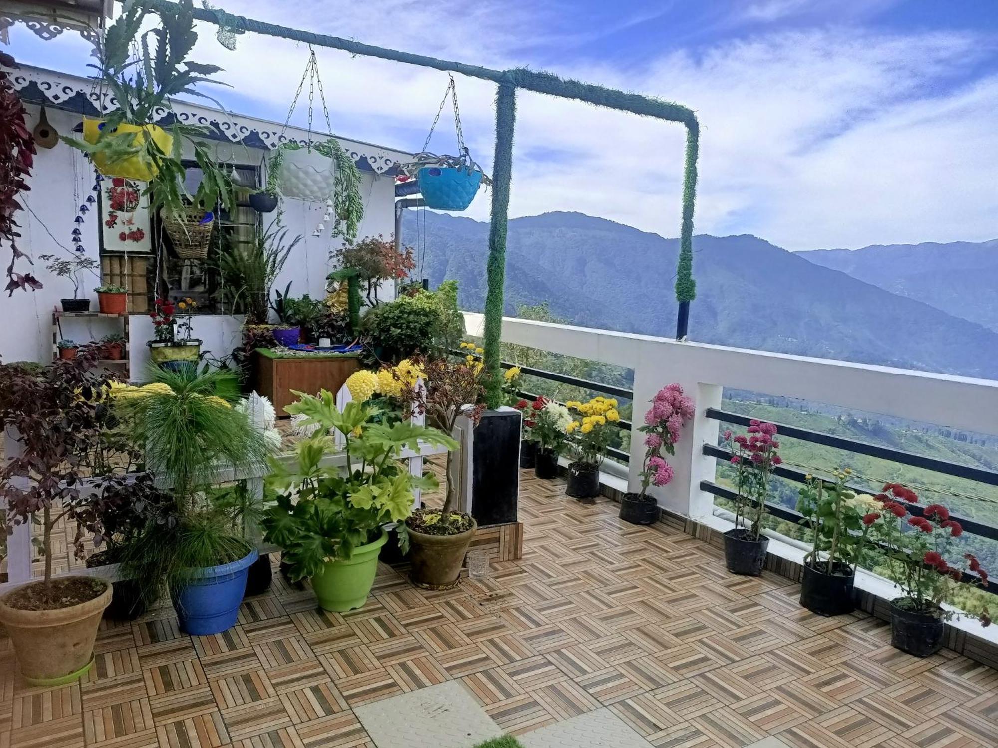 The Sunset Nest Offbeat Homestay ดาร์จีลิง ภายนอก รูปภาพ